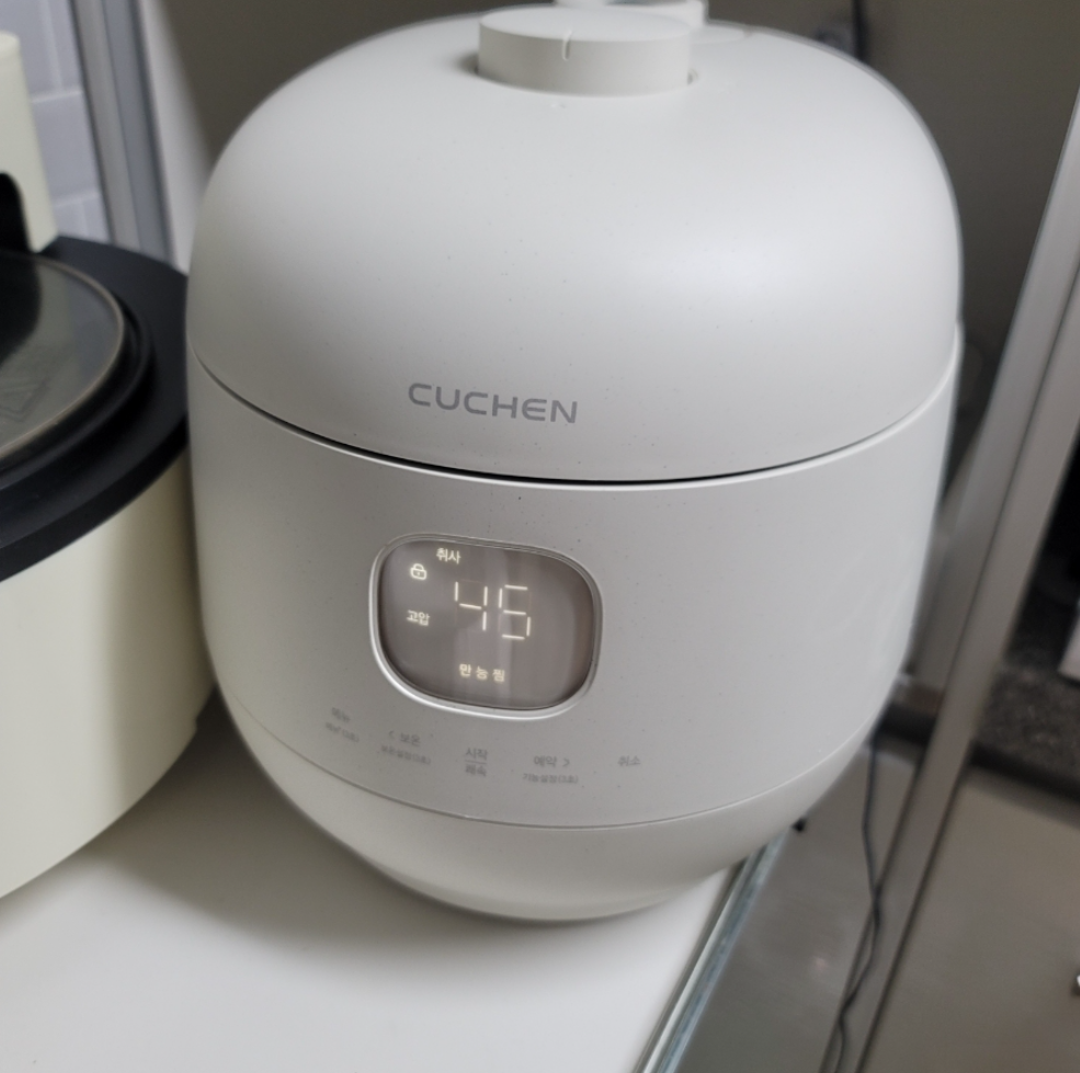 CUCHEN STAINLESS INNER POT RICE COOKER IMAGE