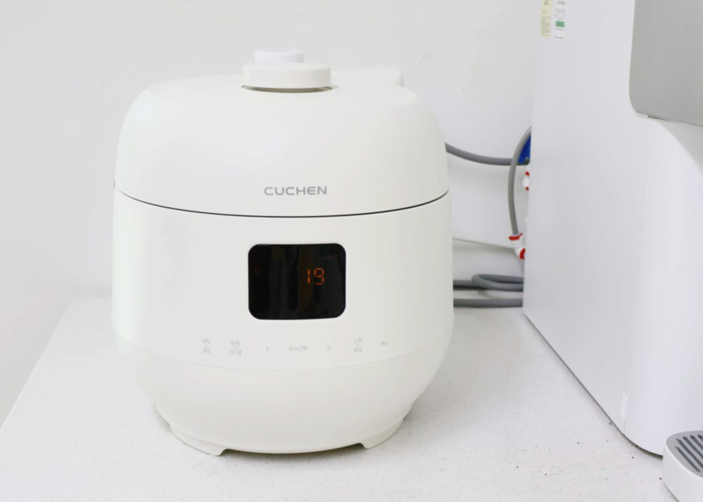 CUCHEN PRESSURE RICE COOKER IMAGE