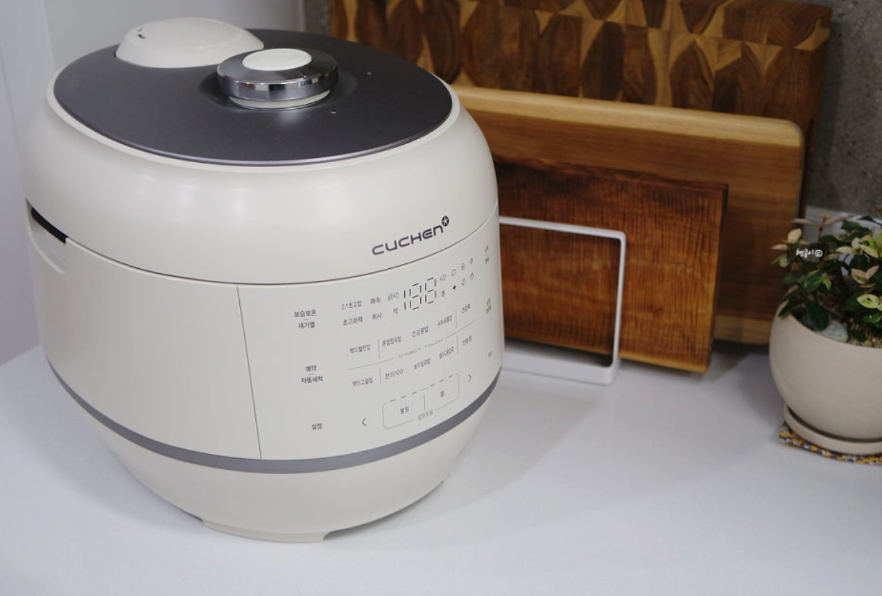 121c cuchen rice cooker image