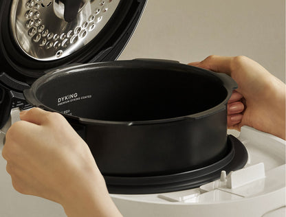 [CERTIFIED RENEWED] 6-Cup (6 Person) IH Dual Pressure Rice Cooker (CRH-TWK0640WUS-RE)